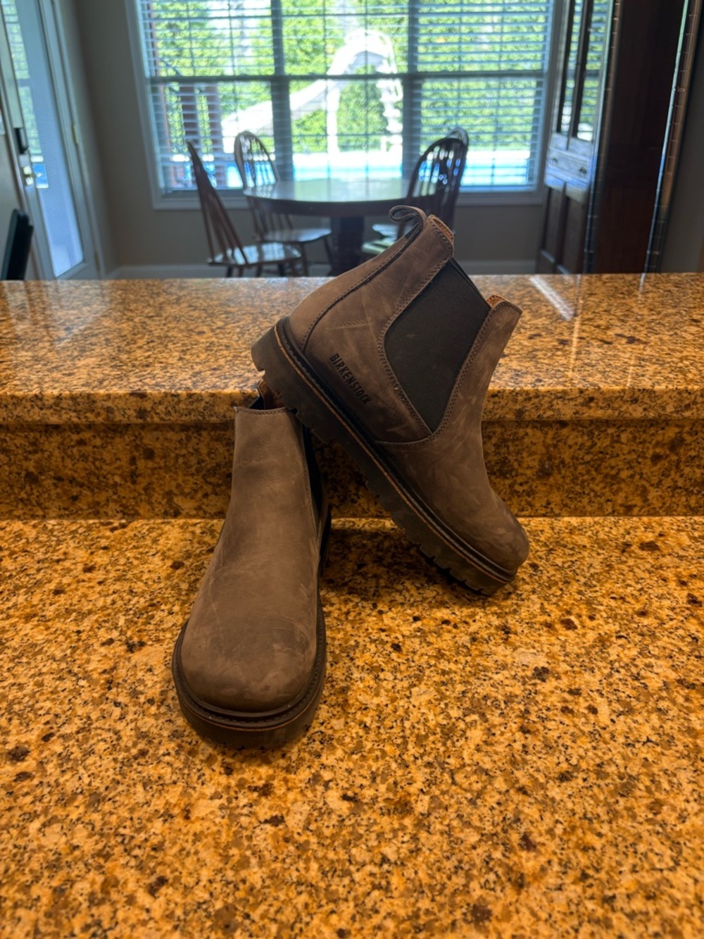BIRKENSTOCK Stalon Chelsea Boots
Graphite Nubuck Leather Size 39 US 8 Gray EUC